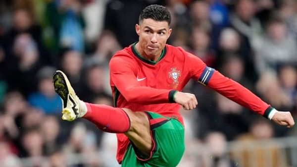 Cristiano Ronaldo : "ক্রিশ্চিয়ানো রোনালদো: কিংবদন্তির উত্থান"